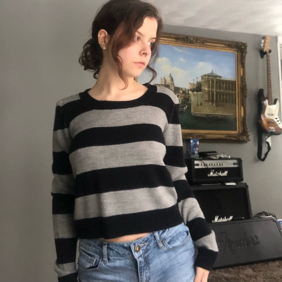 BLACK AND GRAY STRIPPED SWEATER - Picture 1 of 4